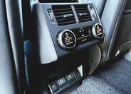 Land Rover Discovery SUV / Terénní 3,0 l 184 kw