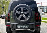 Land Rover Defender 5