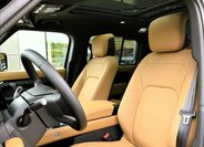 Land Rover Defender 14