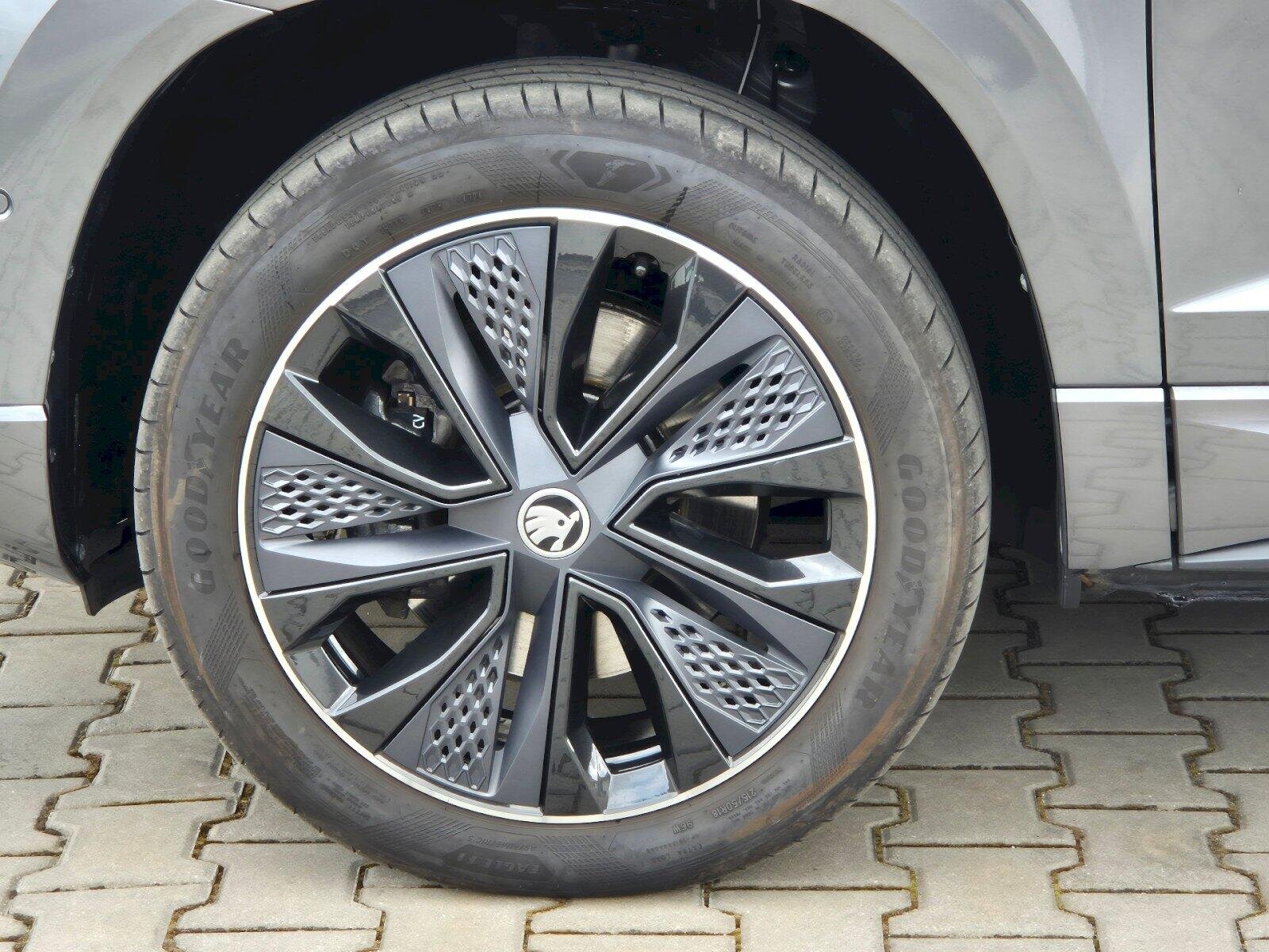 Škoda Karoq SUV / Terénní 1,5 l 110 kw