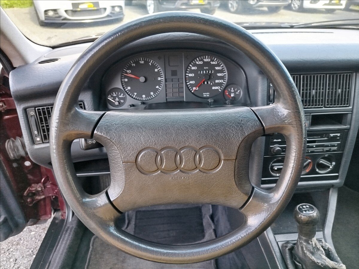 Audi 80 Sedan / Limuzína 2,0 l 66 kw