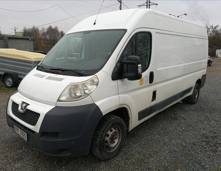 Peugeot Boxer Skříň 2,2 l 110 kw