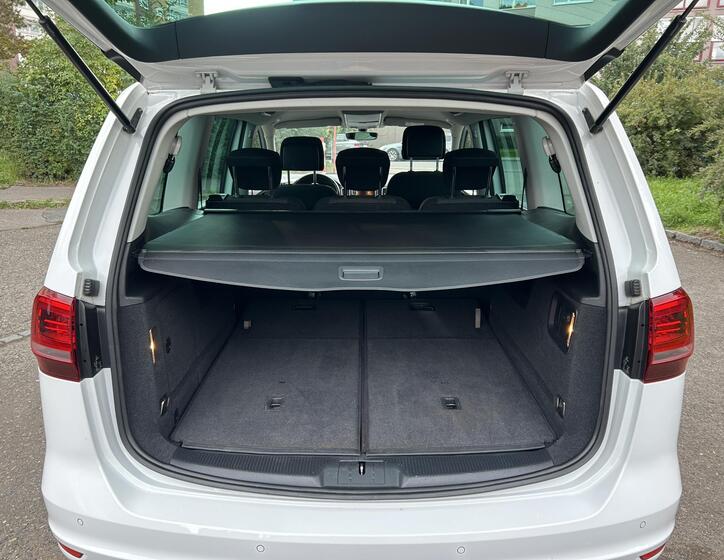 Volkswagen Sharan 44