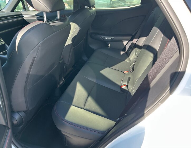 Lexus LBX Kombi 1,5 l 67 kw