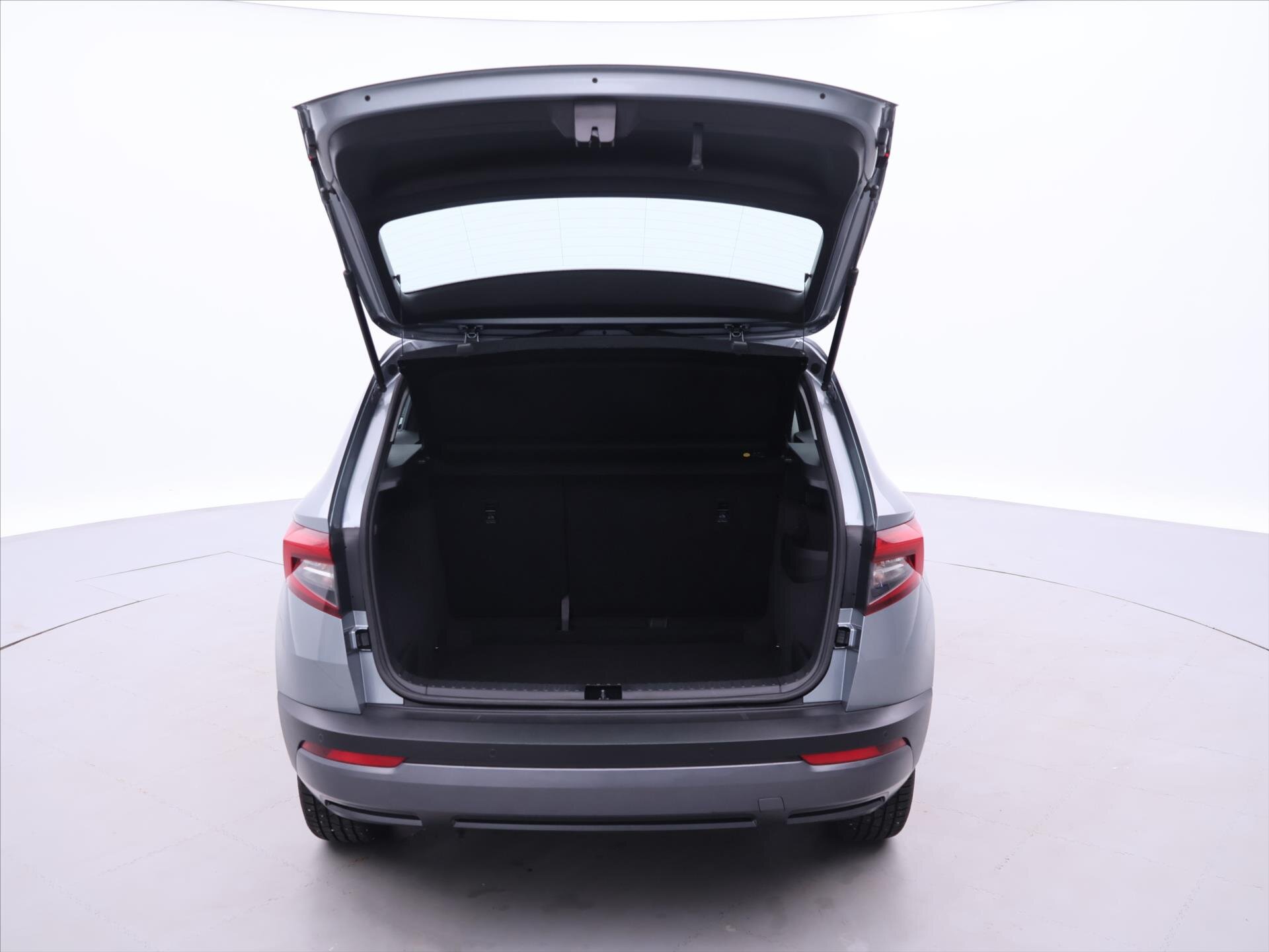 Škoda Karoq SUV / Terénní 1,5 l 110 kw