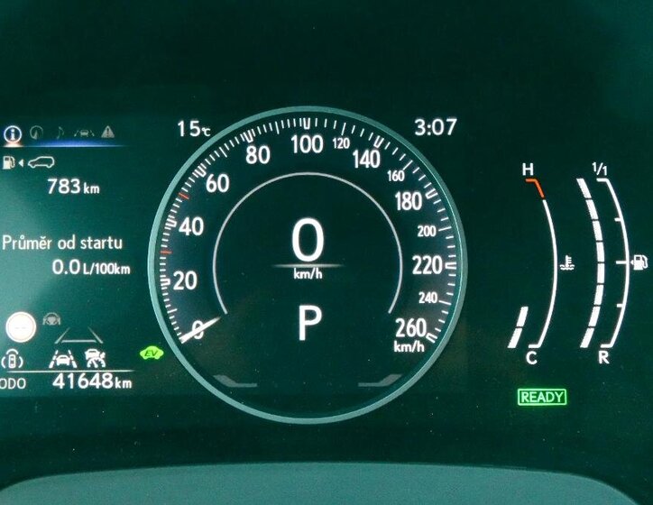 Lexus RX 350h SUV / Terénní 2,5 l 140 kw