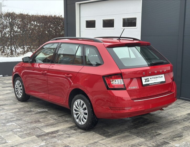 Škoda Fabia Kombi 999,0 70 kw
