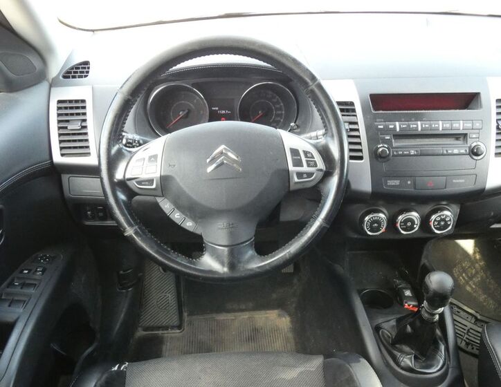 Citroën C-Crosser 20