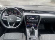 Volkswagen Passat Kombi 1,5 l 110 kw