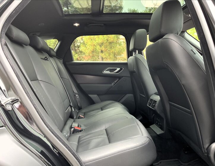 Land Rover Range Rover Velar SUV 2,0 l 150 kw