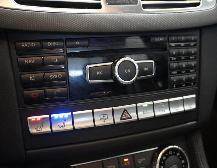 Mercedes-Benz CLS Sedan 3,5 l 225 kw