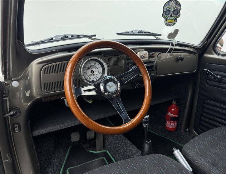 Volkswagen Ostatní Hatchback 1,2 l 30 kw