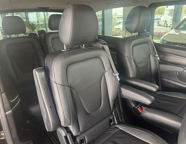 Mercedes-Benz Třídy V 14