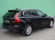 Volvo XC60 8