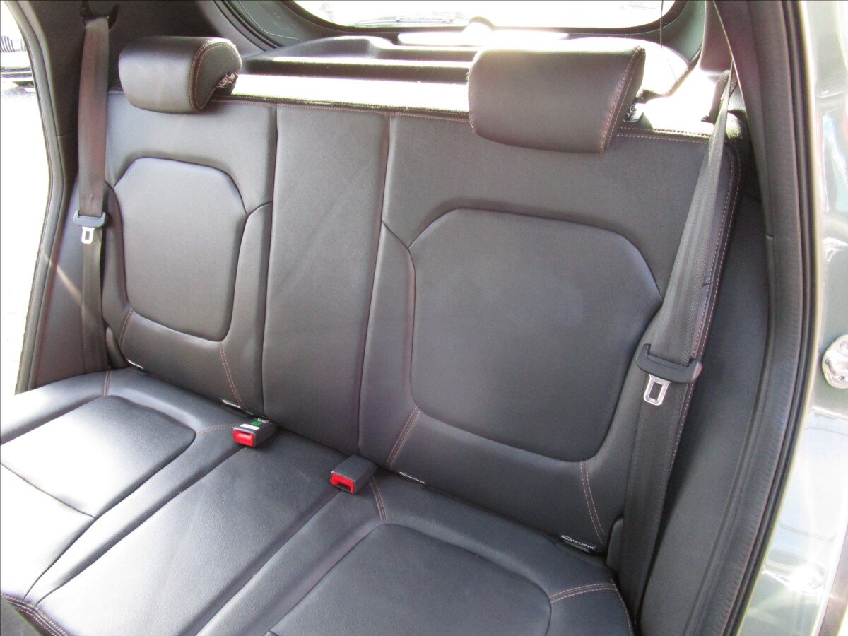 Dacia Spring Hatchback 0,0 48 kw