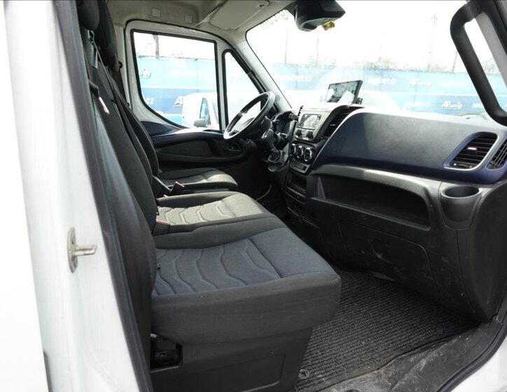 Iveco Daily Ostatní 2,3 l 100 kw