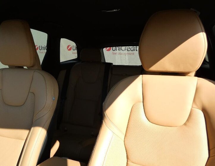 Volvo XC60 SUV / Terénní 2,0 l 145 kw