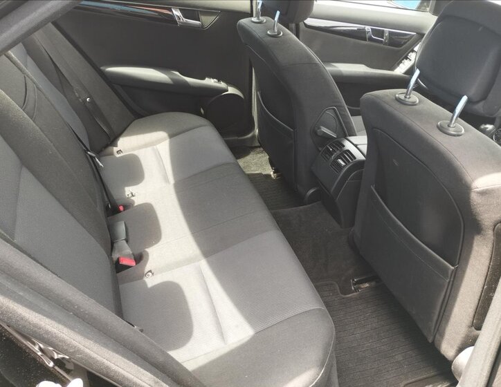 Mercedes-Benz Třídy C Sedan 1,8 l 115 kw