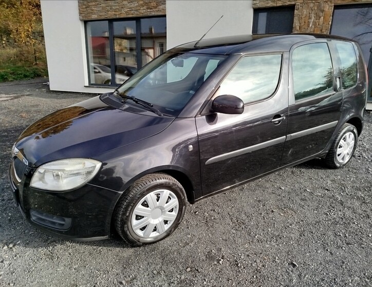 Škoda Roomster 2