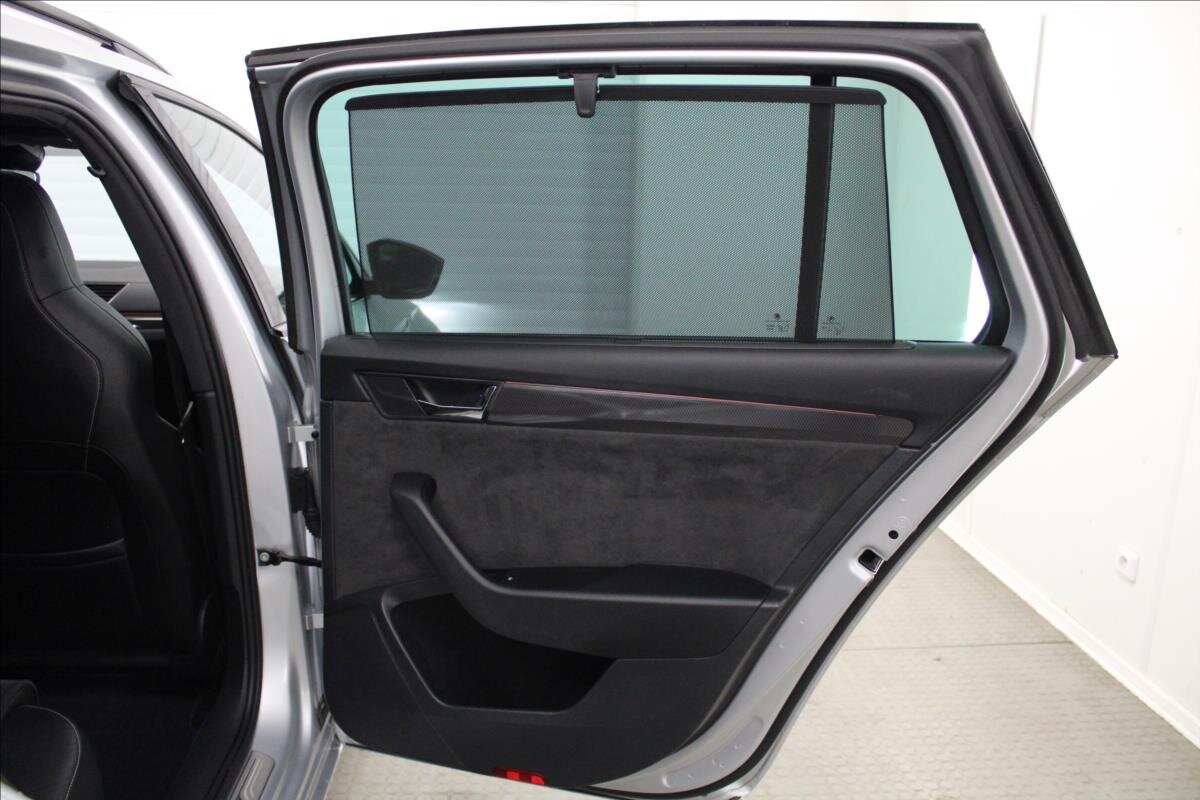 Škoda Superb Kombi 2,0 l 110 kw