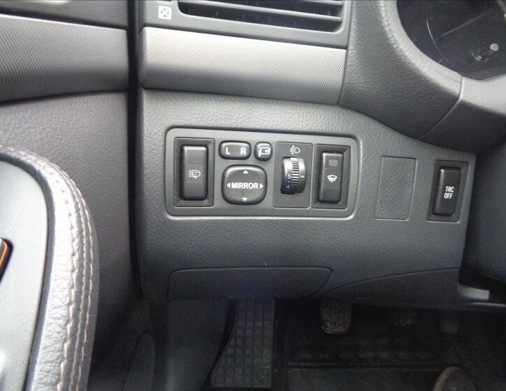 Toyota Avensis Kombi 2,0 l 108 kw