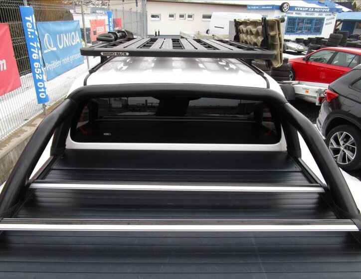 Toyota Hilux Pick-up 2,4 l 110 kw