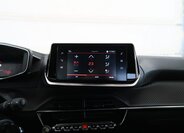 Peugeot 2008 SUV 1,2 l 74 kw