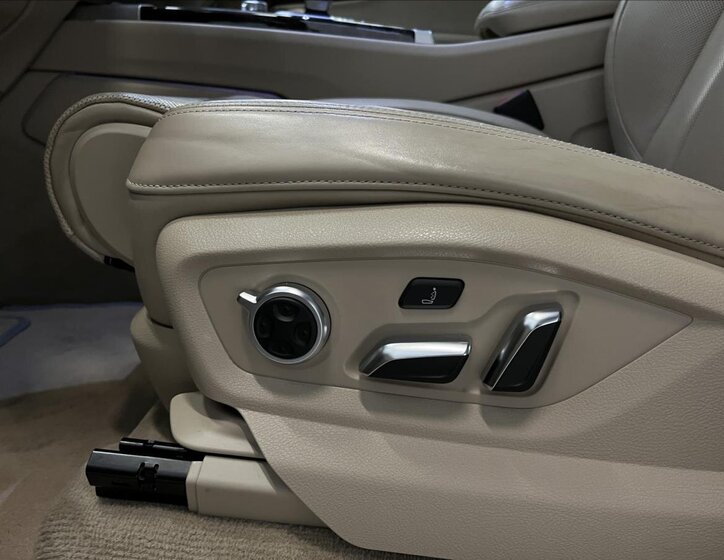 Audi Q7 SUV 3,0 l 200 kw