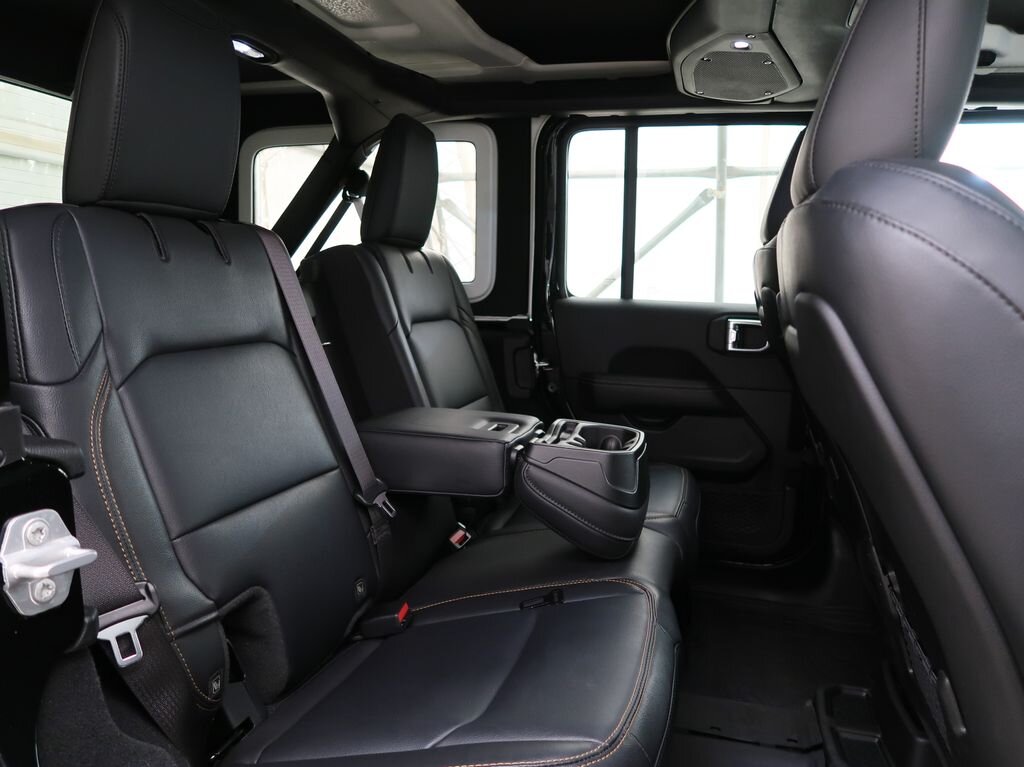 Jeep Wrangler SUV / Terénní 2,0 l 200 kw