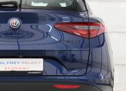Alfa Romeo Stelvio 9