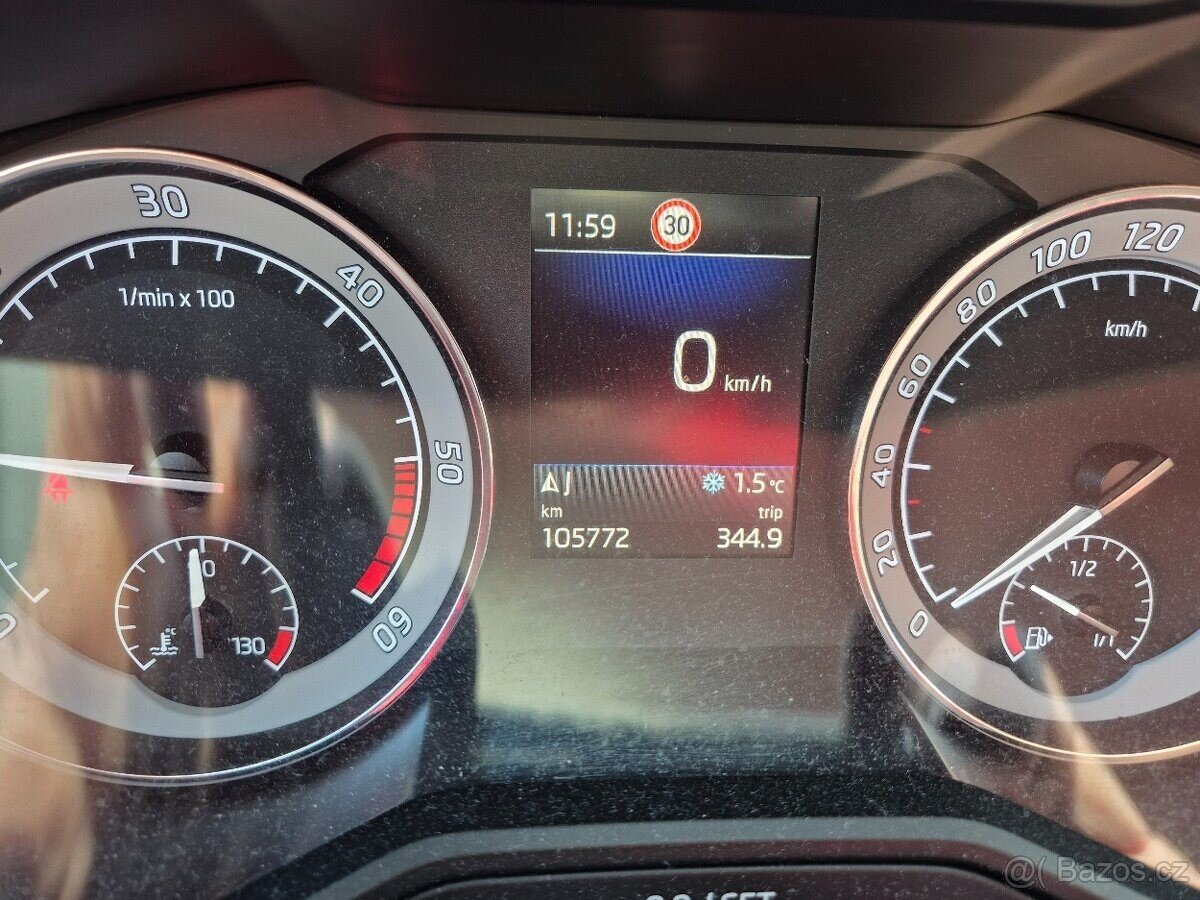 Škoda Superb Kombi 0,0 0