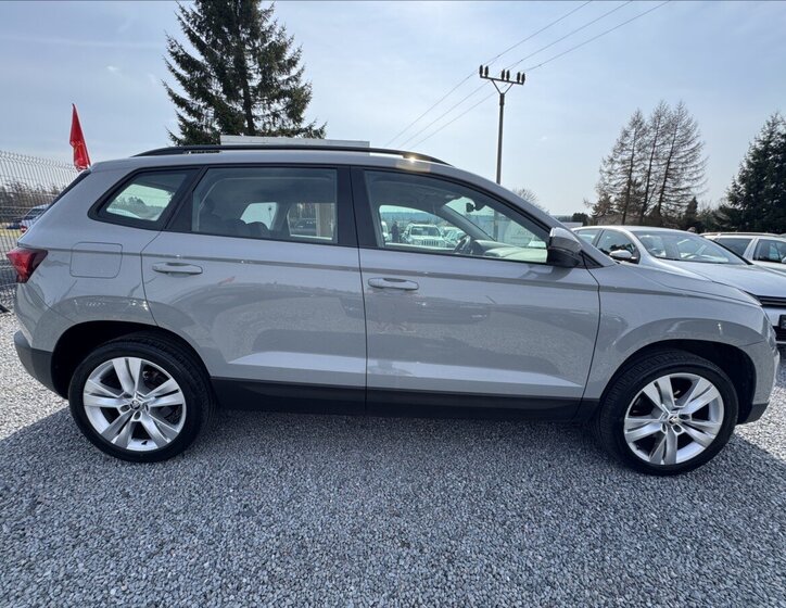 Škoda Karoq Kombi 1,6 l 85 kw