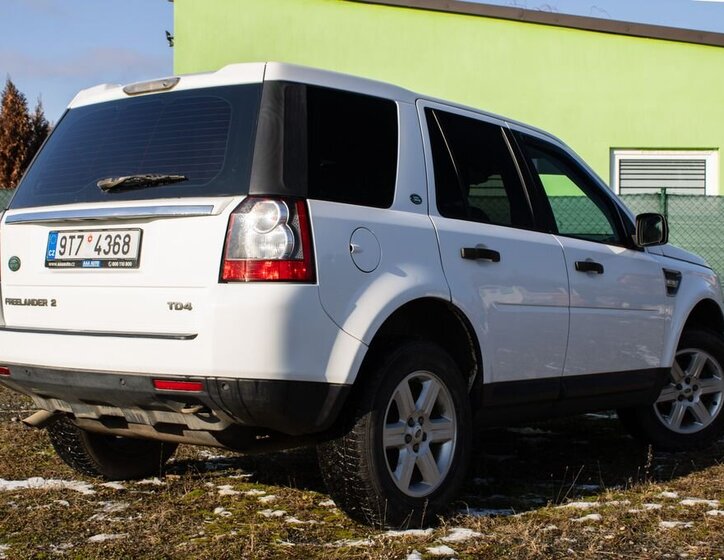 Land Rover Freelander SUV 2,2 l 110 kw