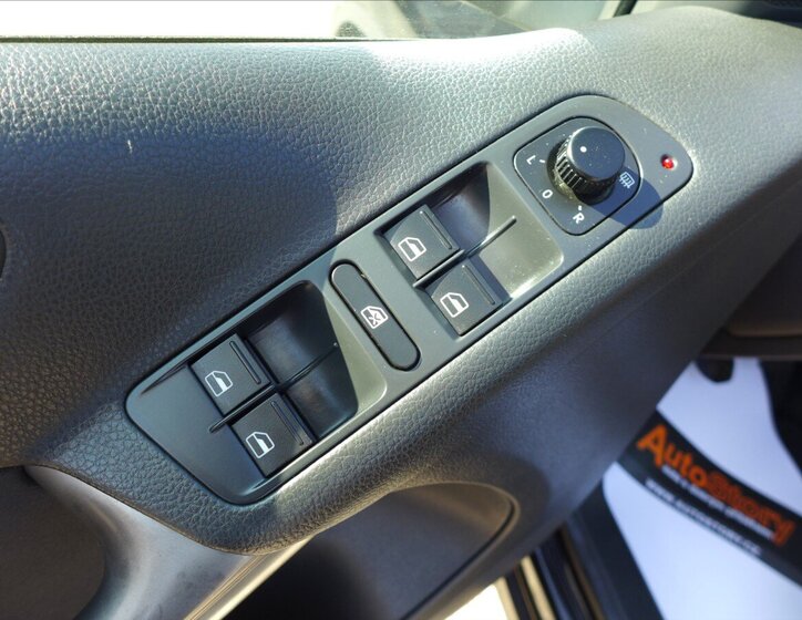 Volkswagen Tiguan SUV / Terénní 2,0 l 125 kw