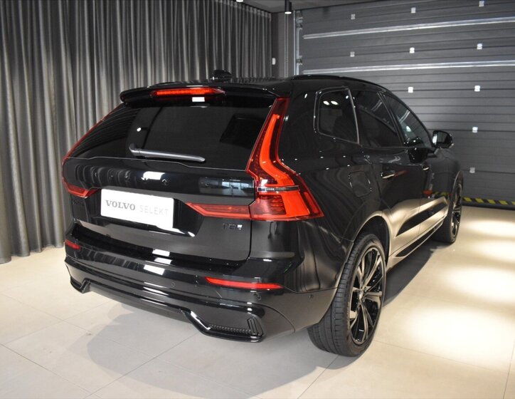 Volvo XC60 SUV 2,0 l 335 kw