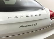 Porsche Panamera 49