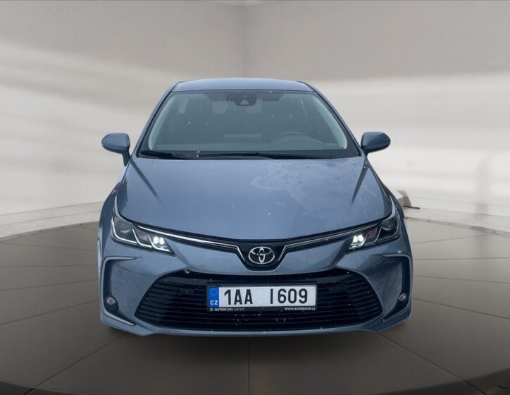 Toyota Corolla Sedan / Limuzína 1,5 l 92 kw
