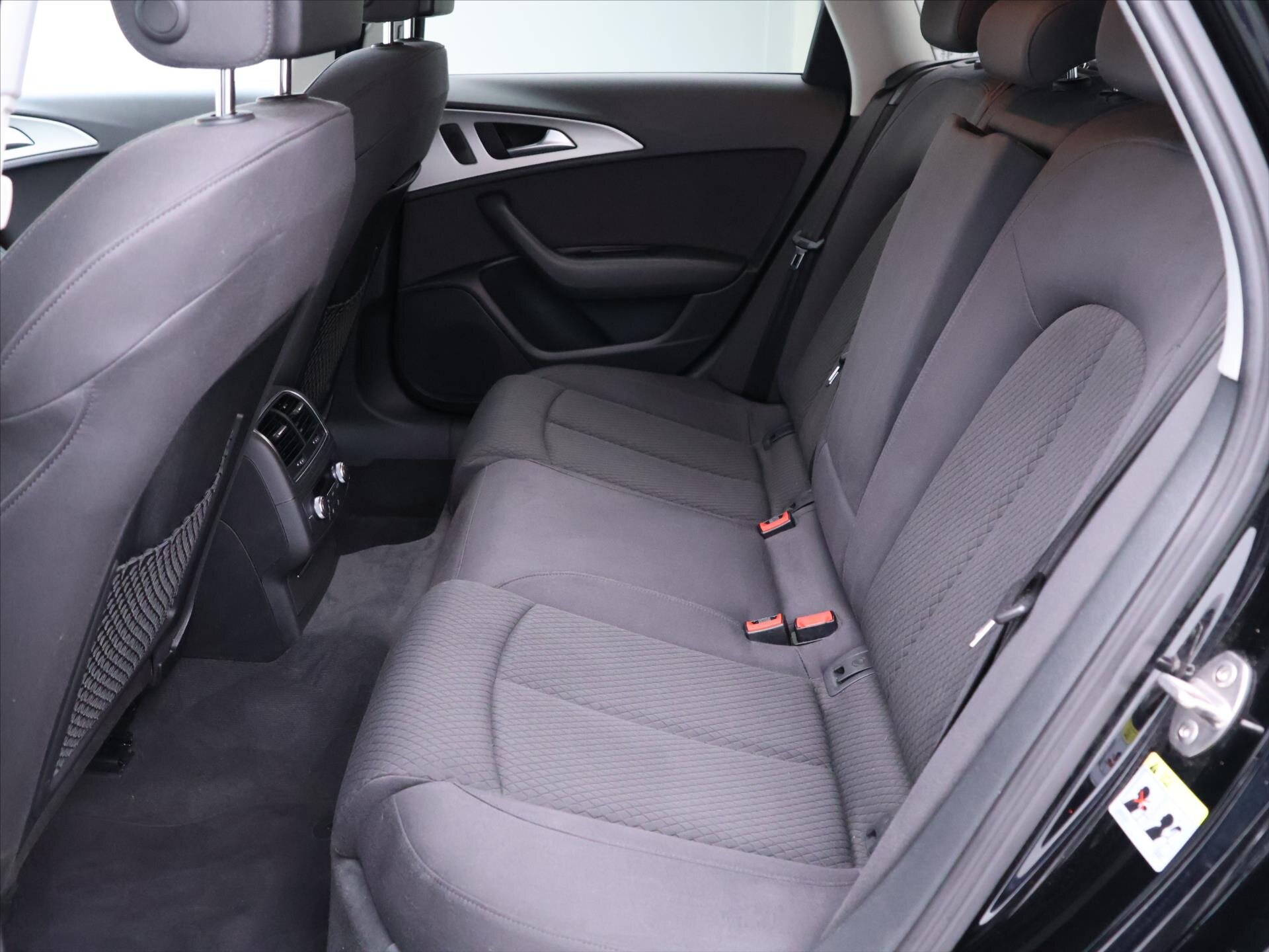 Audi A6 Kombi 2,0 l 140 kw