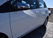 Toyota Yaris Hatchback 998,0 51 kw
