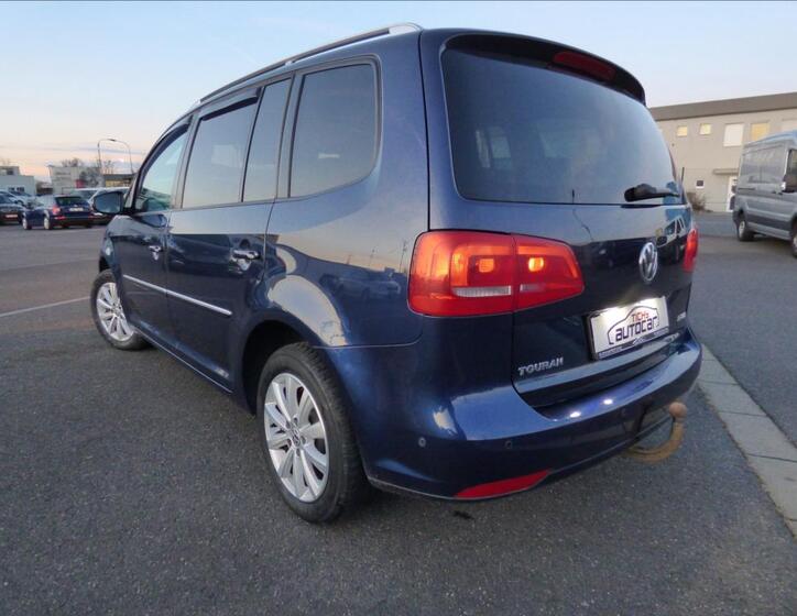 Volkswagen Touran 71