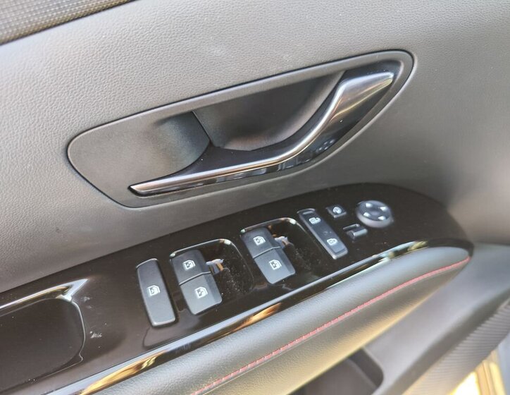 Hyundai Tucson SUV / Terénní 1,6 l 169 kw