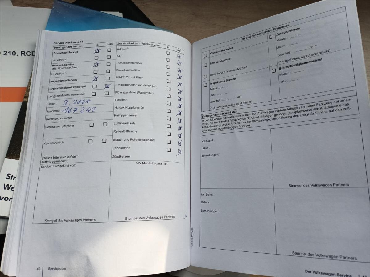 Volkswagen Touran MPV 1,2 l 77 kw