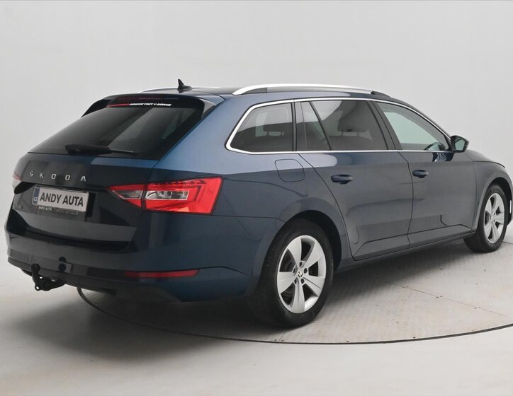 Škoda Superb Kombi 2,0 l 110 kw