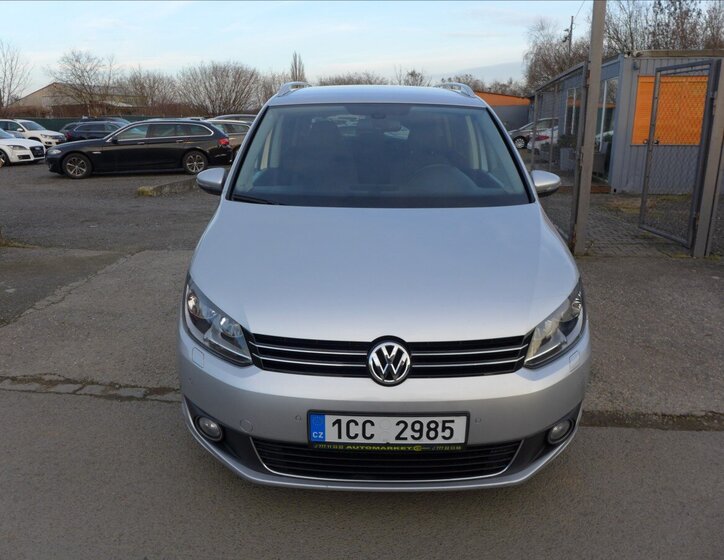 Volkswagen Touran Kombi 1,6 l 77 kw