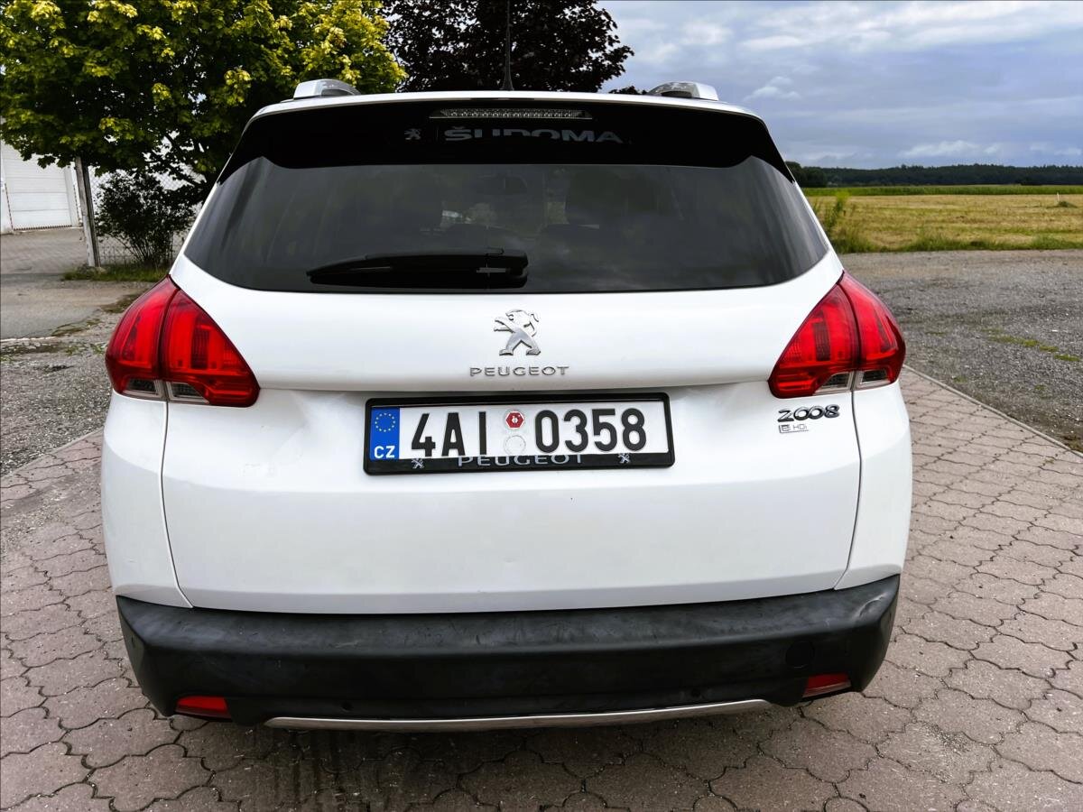 Peugeot 2008 SUV / Terénní 1,6 l 84 kw