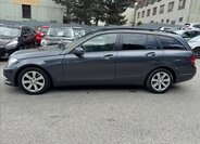 Mercedes-Benz Třídy C Kombi 2,1 l 88 kw