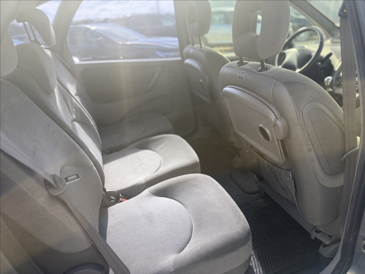 Citroën Xsara Picasso Kombi 1,6 l 70 kw
