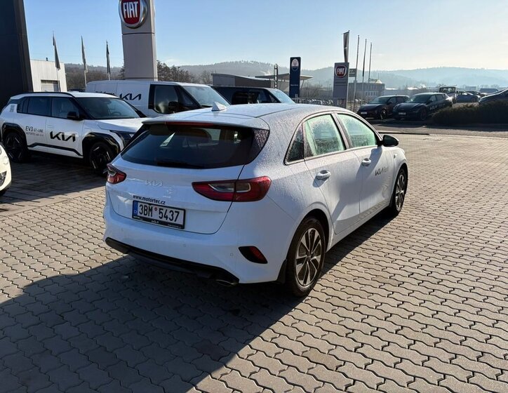 KIA Ceed Hatchback 1,5 l 103 kw