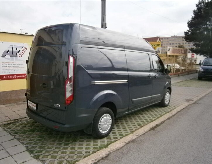 Ford Transit Custom 6