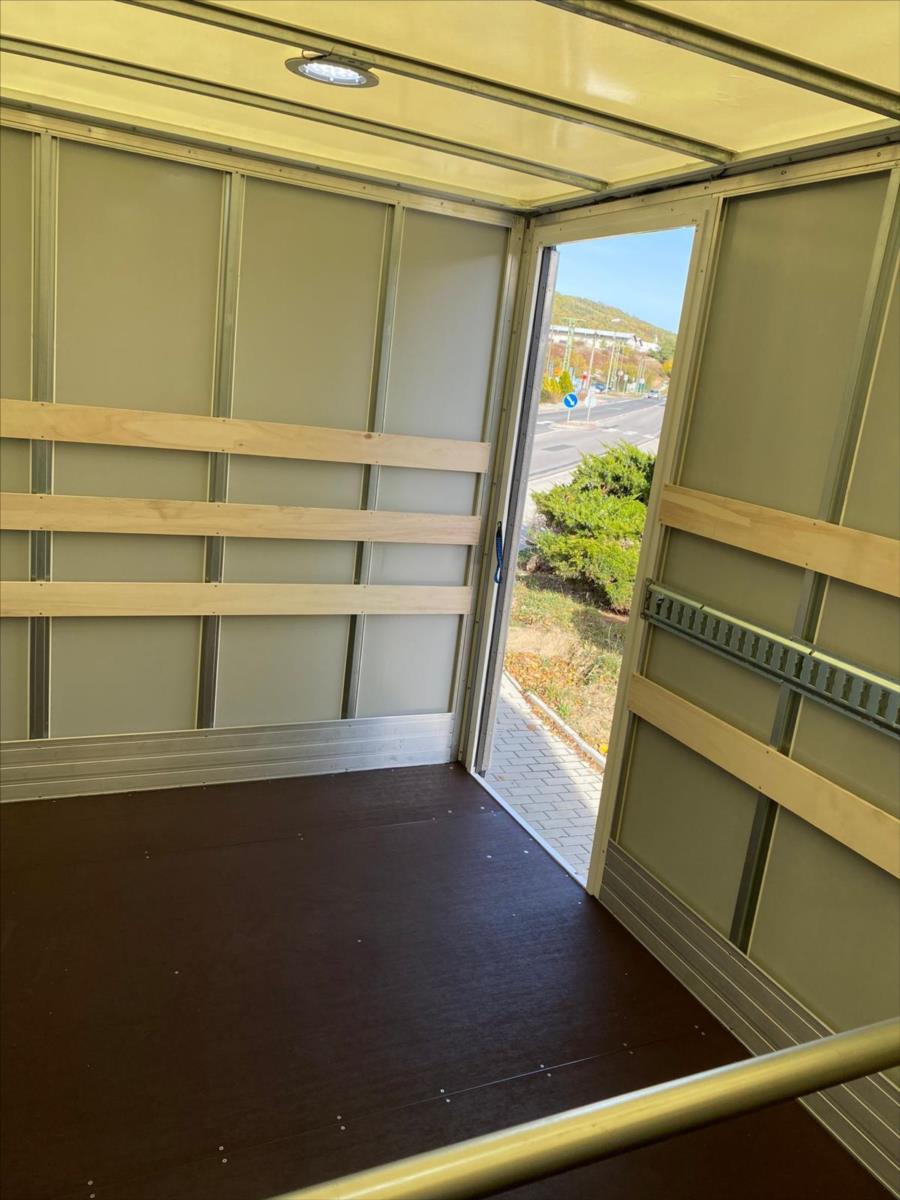 Iveco Daily Skříň 3,0 l 132 kw